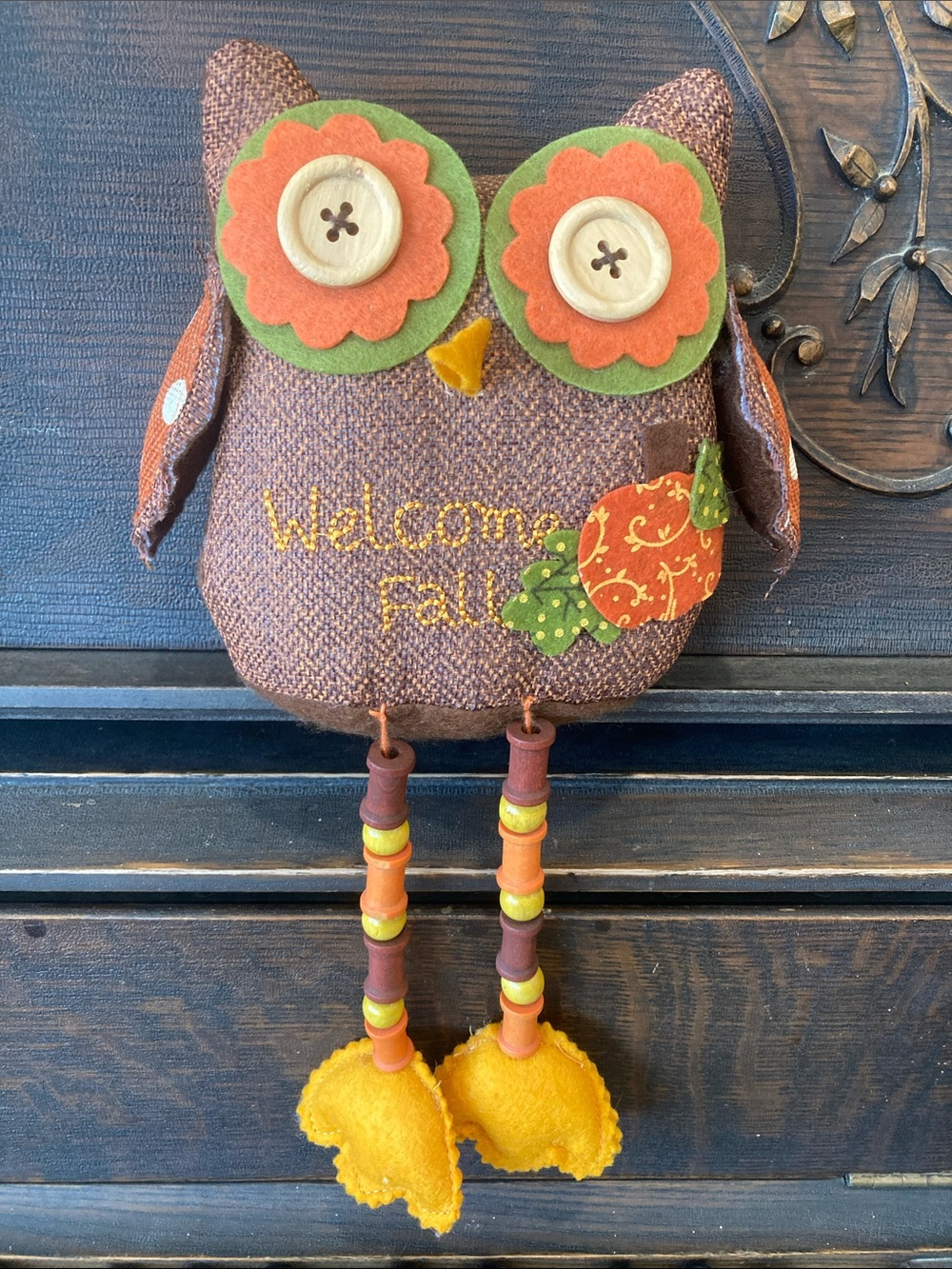 Welcome Fall Shelf Sitter Owl with Dangle Bead Legs